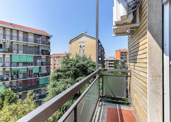Alessia's Flat- Milano M3 Corvetto